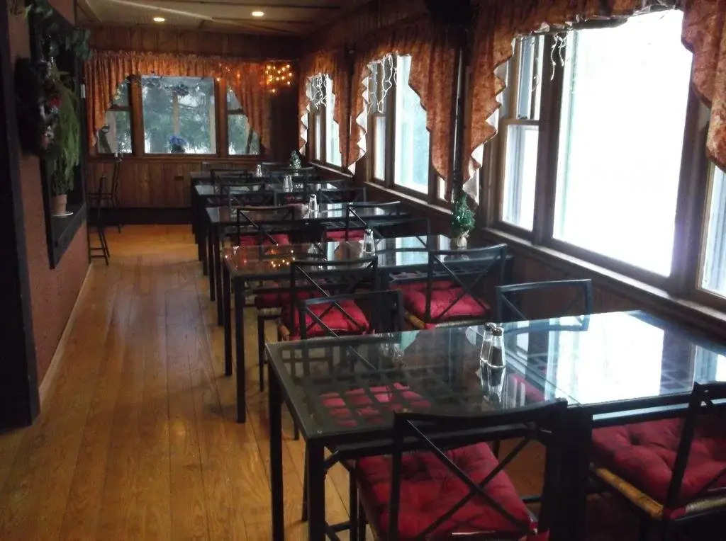 Gateway Lodge
