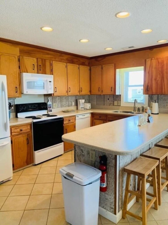 Glenmar Brunswick Home - 4 Br Home
