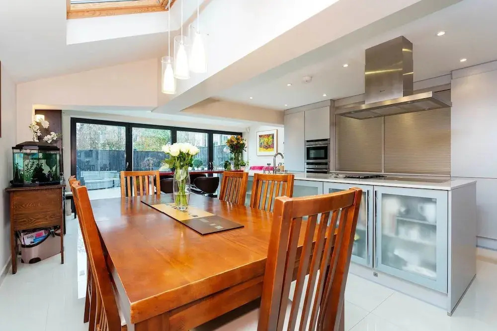 Southfields Hideaway