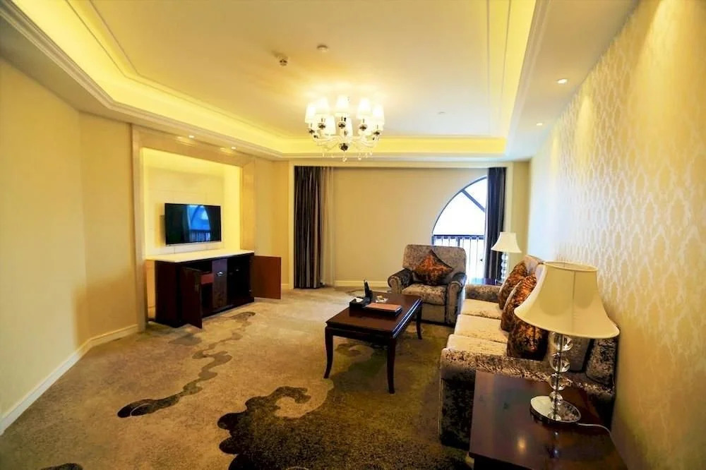 Planet International Hotel (Jingmen Duodao Wanda Branch)