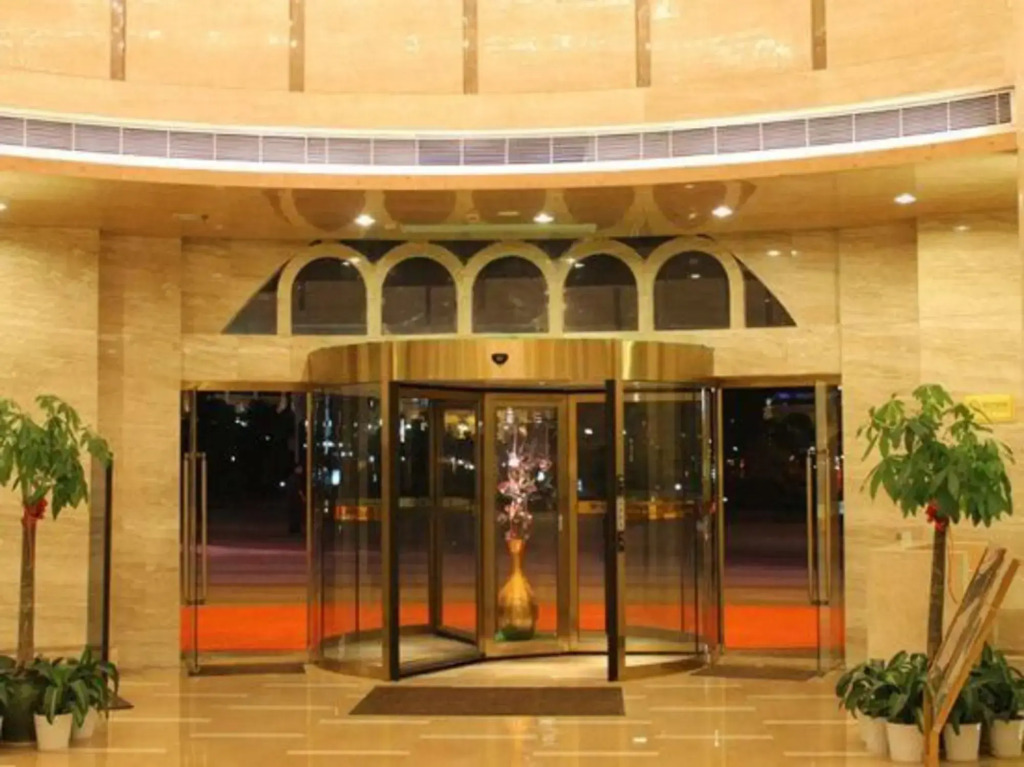 Teenly Garden International Hotel