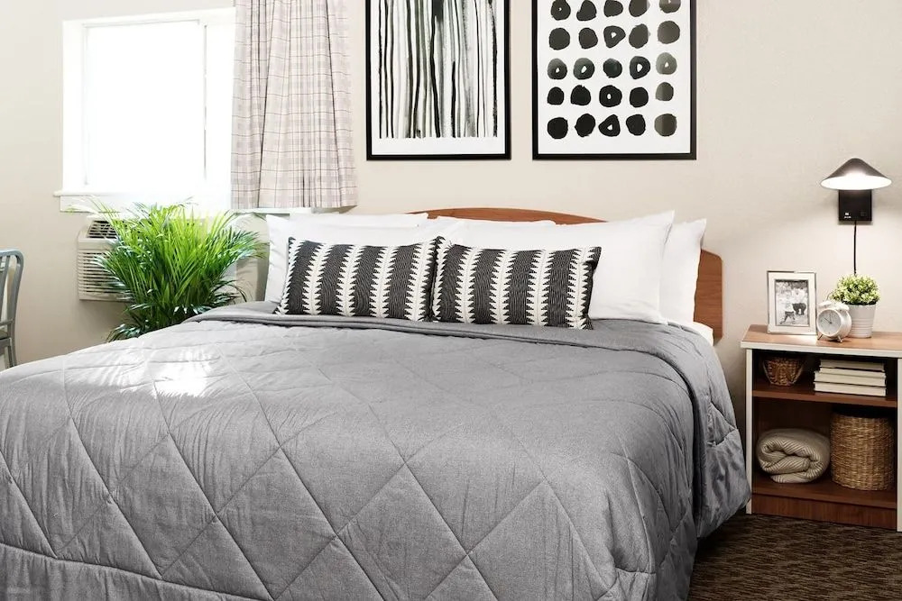 InTown Suites Extended Stay Atlanta GA - Sandy Springs