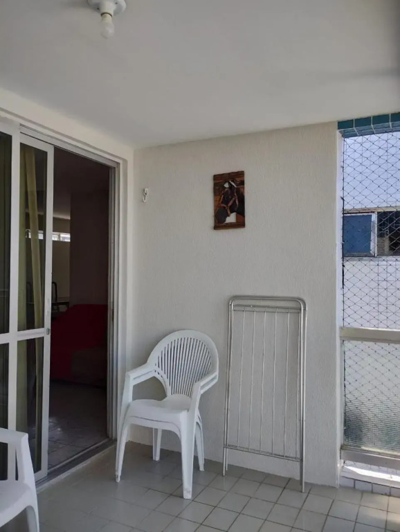 Apartamento amplo a 700 metros da praia
