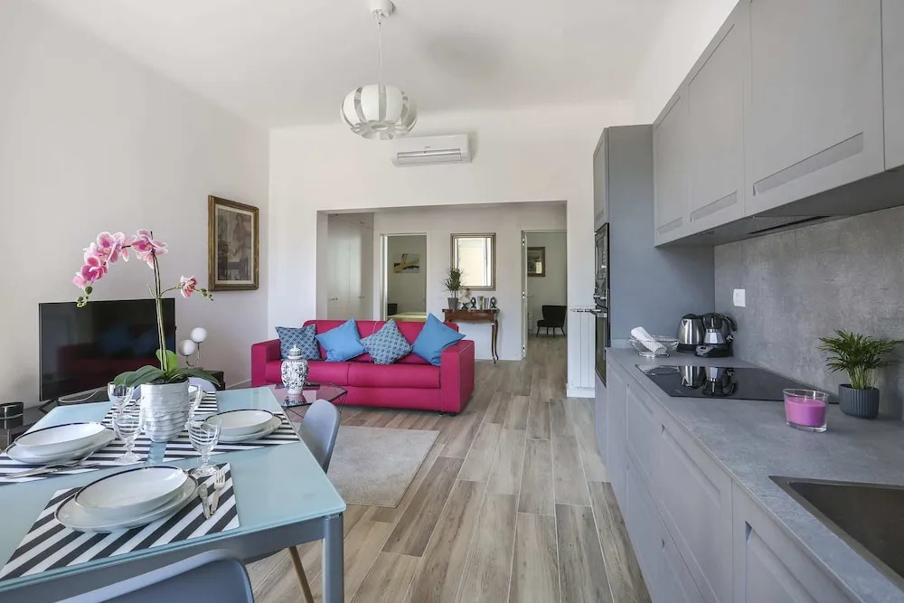 Florence Apartment