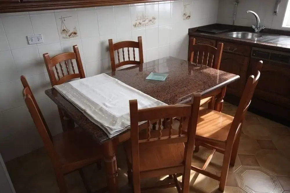 House - 4 Bedrooms - 101886