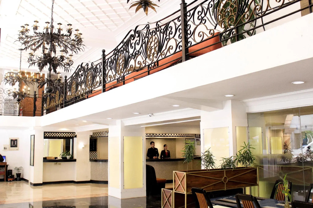 Las Palmas Hotel de Manila