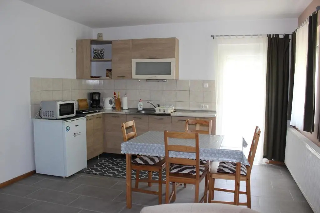 Otto Apartment