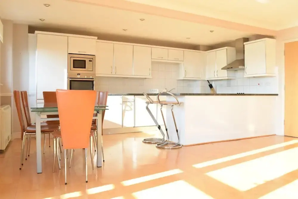 Canary Wharf 2 Bedroom Flat
