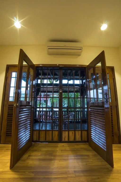 Bahau Woodz Villa