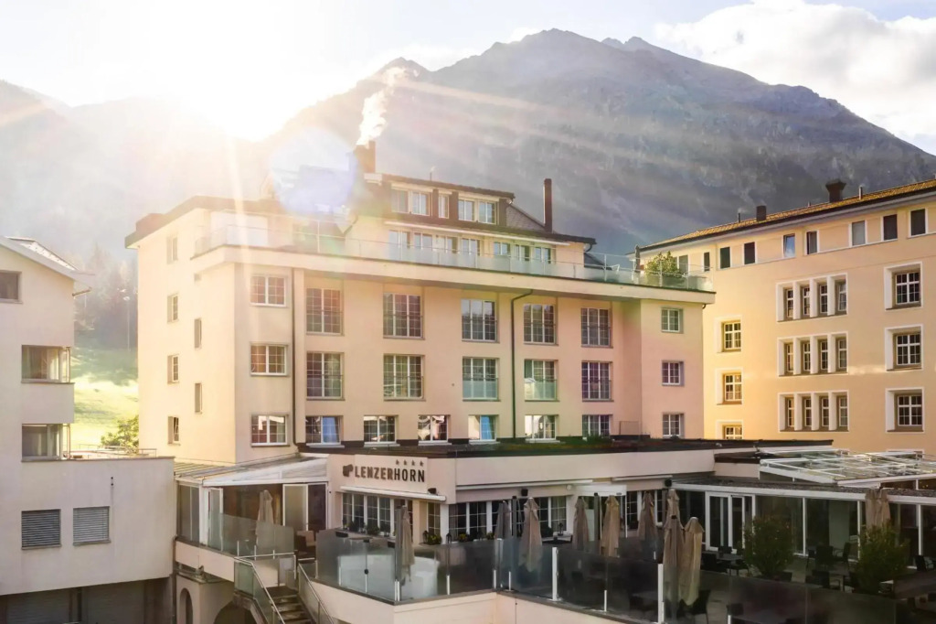 Hotel Lenzerhorn - Alpine Stay, Spa & Savour