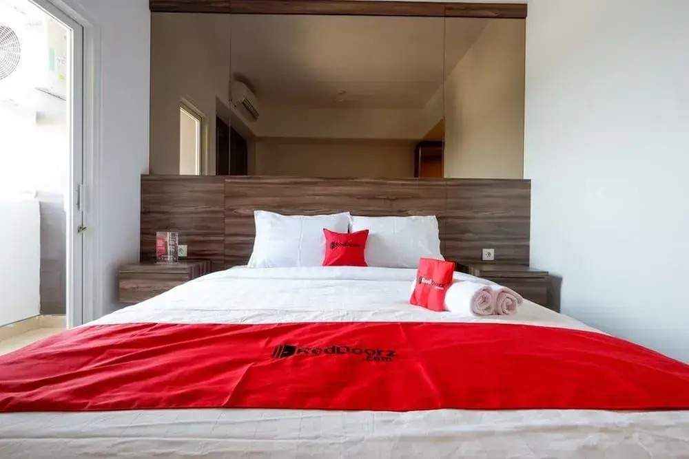 RedDoorz Apartment near Exit Toll Colomadu