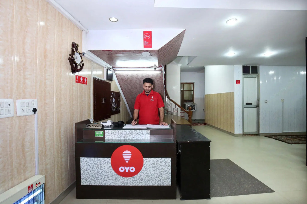 OYO 9006 New Sangam 45