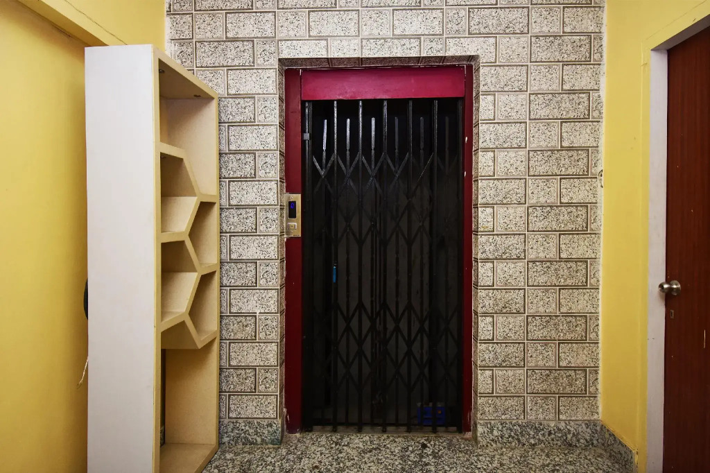 Collection O 650 Gokul Residency Jessore Road