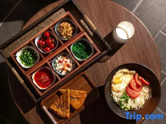 Shangri-La·Three Seasons·Liulu Cultural Resort Homestay
