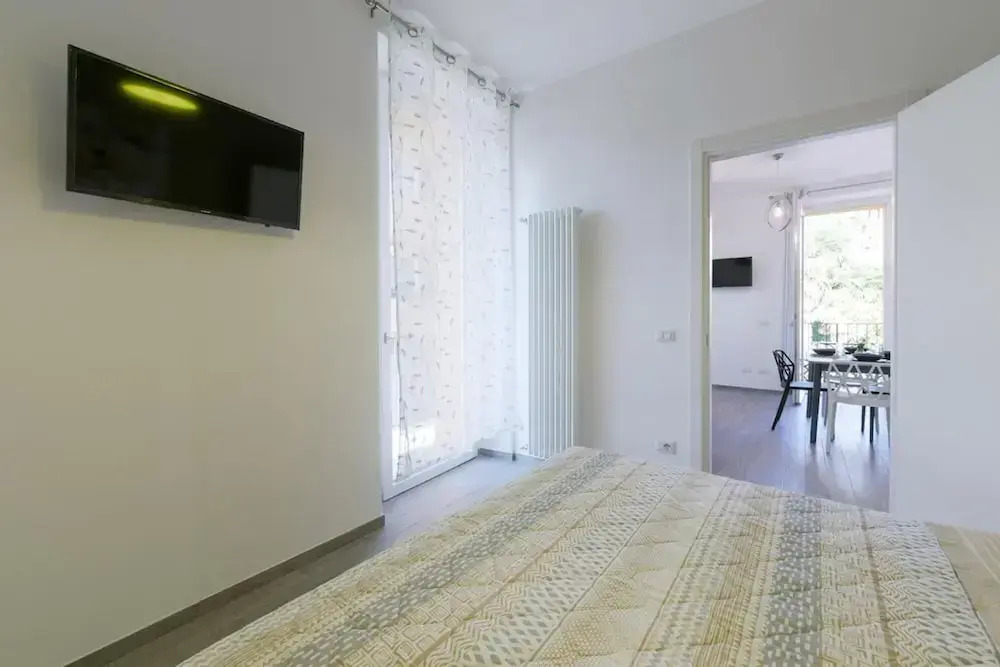 Sunflower Apartment 2 With Balcony in Baveno