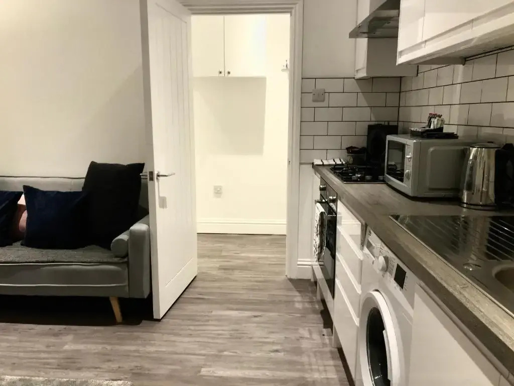 OTTO - 2 Bed 2 Bath & Terrace