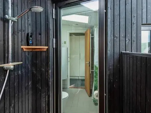 6 person holiday home in Ålbæk-By Traum