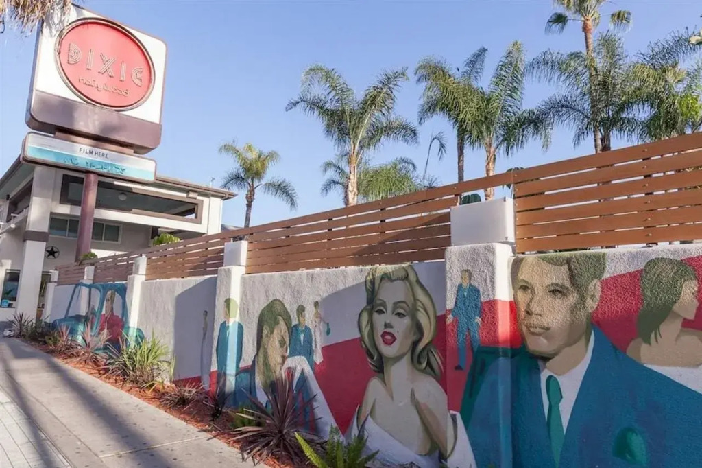 The Dixie Hollywood