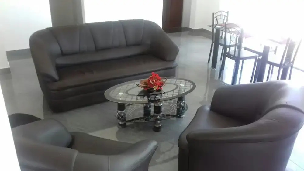 Padmasiri Holiday Resort
