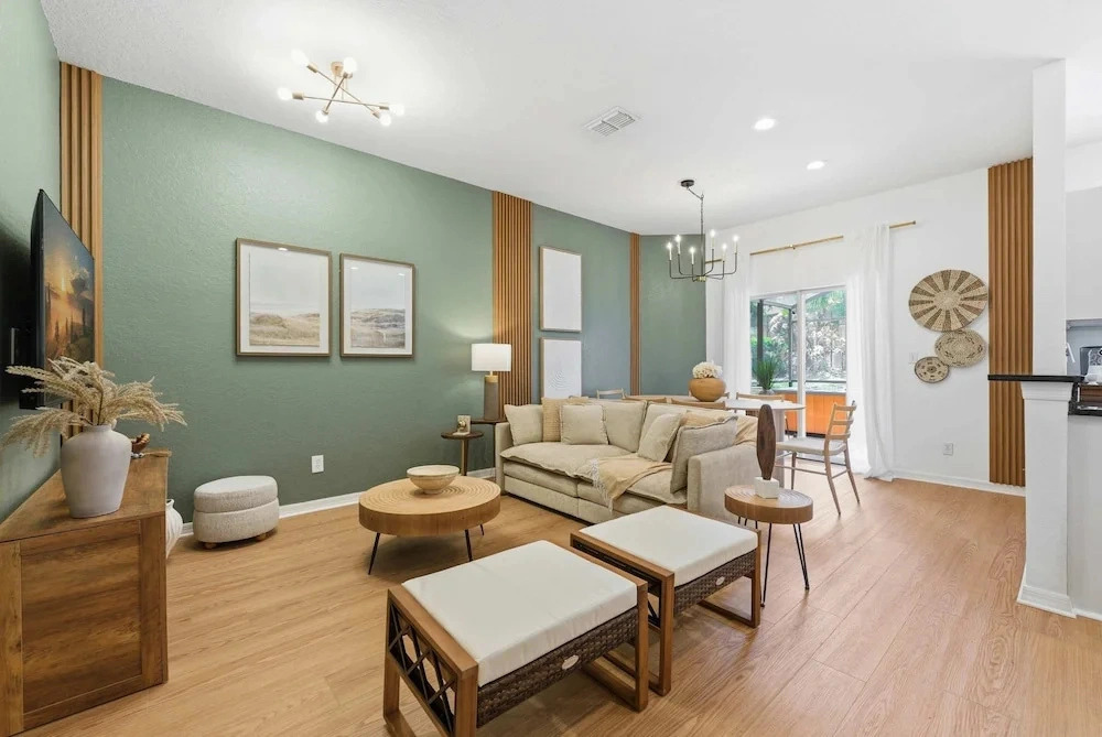 Modern Family 4BR Townhome Near Disney in Orlando 2752