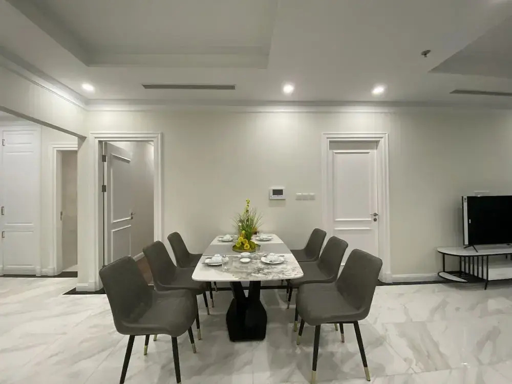 Hateco Laroma Royal Apartments