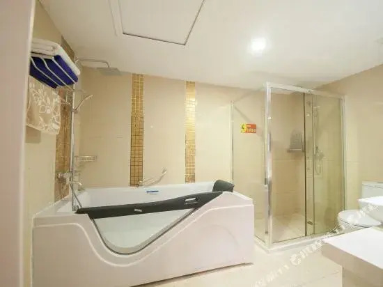 Donghu Hotel