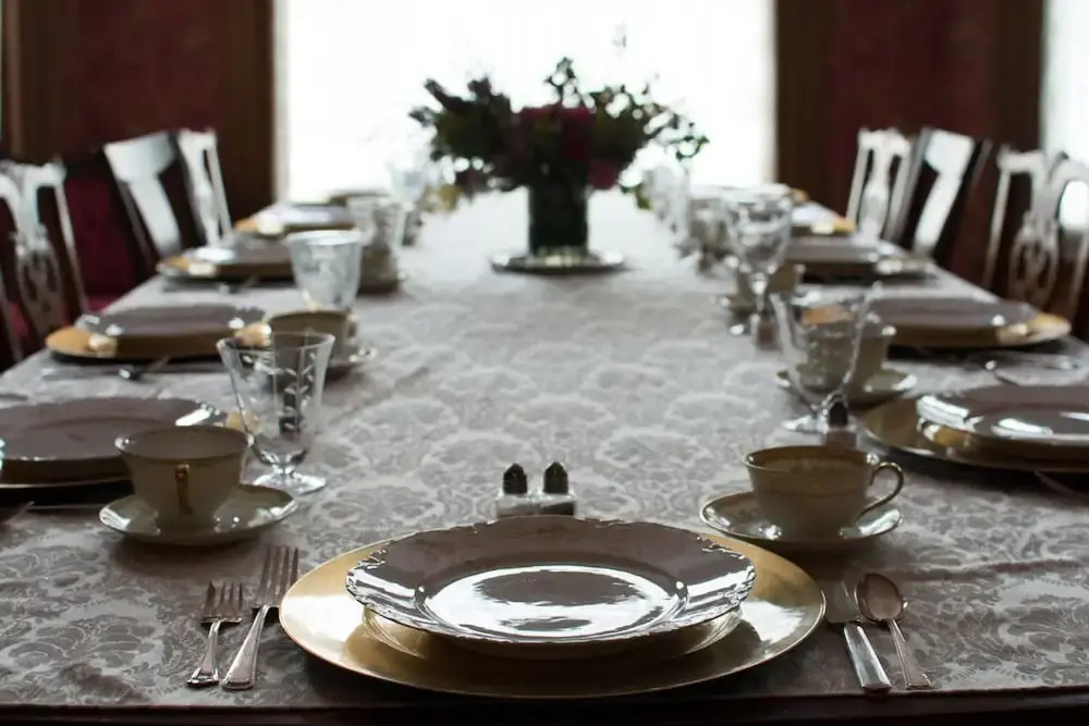 Harrison House Bed & Breakfast