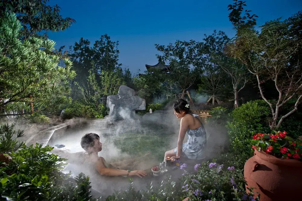 Nanjing Greenland Yuhao Hot Spring Hotel