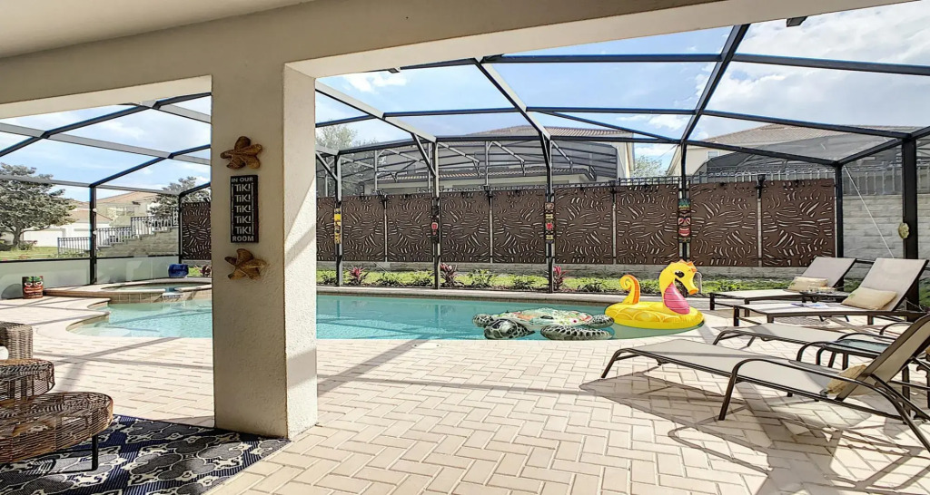Luxury Famlily Villa 6BR Pool SPA Game
