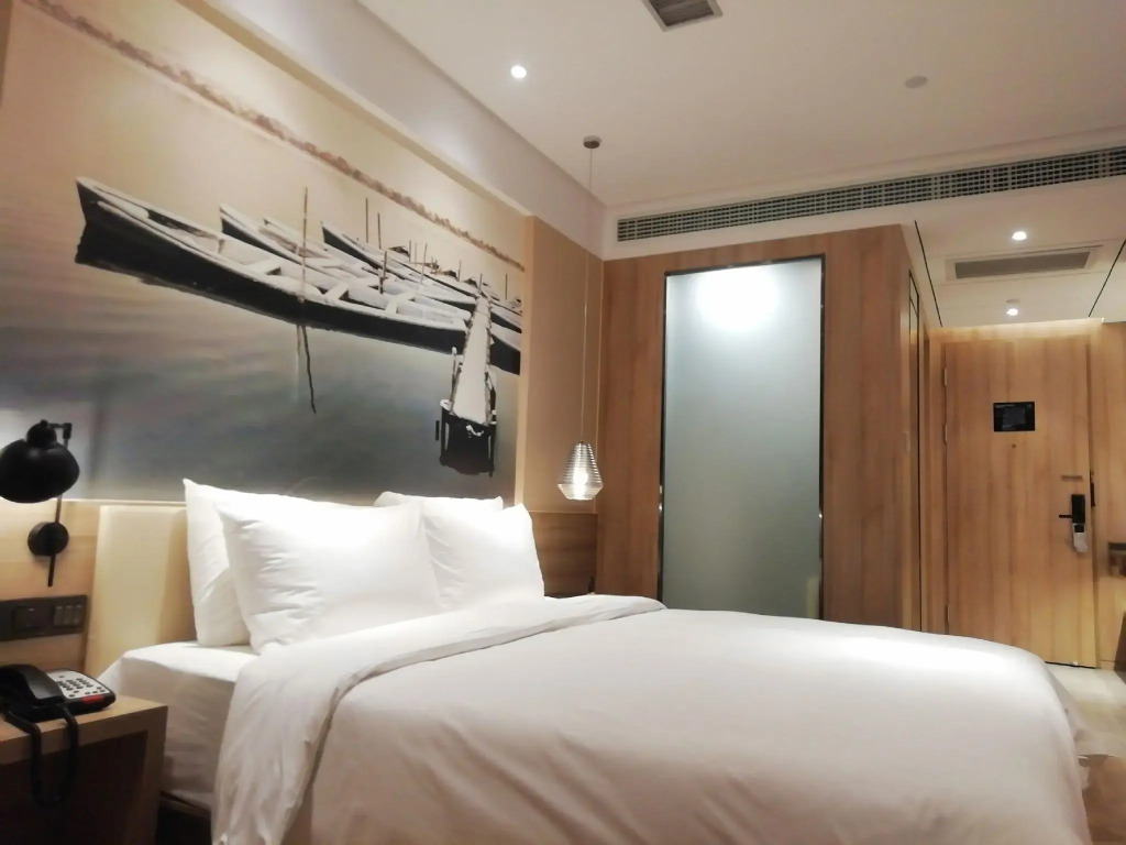 Atour Hotel
