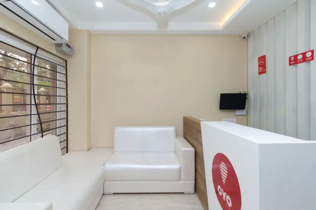 Capital O 10570 Aryan Address