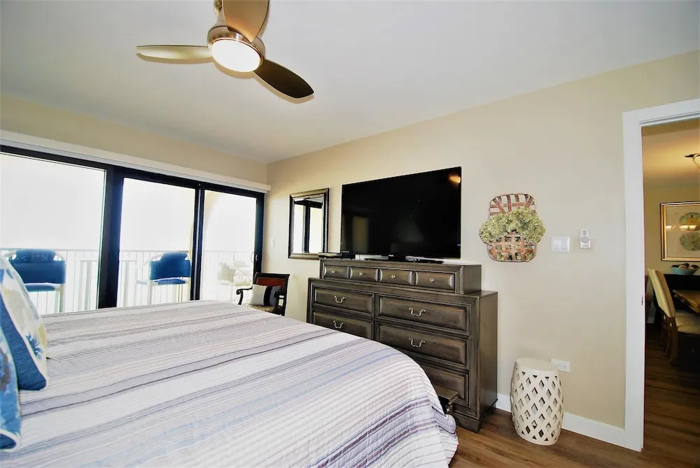 Ocean Vista Unit #1201 3 Bedroom Condo by RedAwning