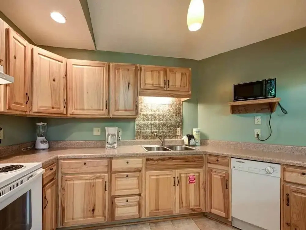 Woodsong - One Bedroom Cabin