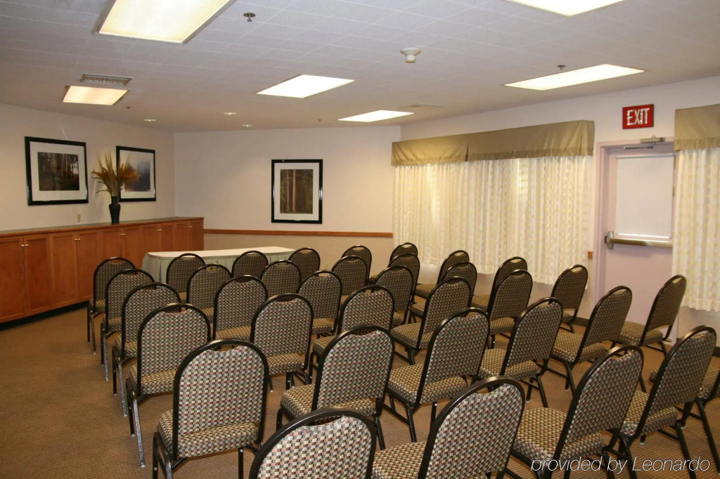 Holiday Inn Express Hotel & Suites Arcata/Eureka-Airport Area by IHG
