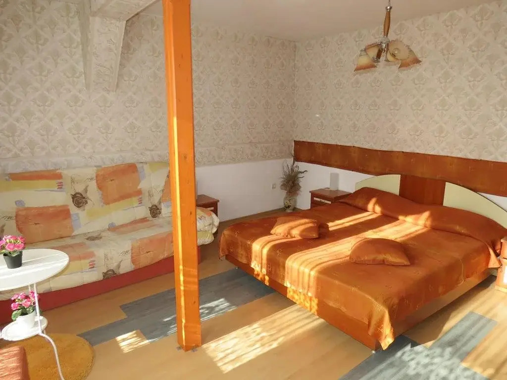 Family Hotel Lebed