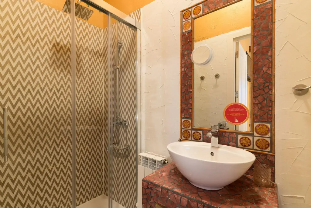 Hostal Artistic B&B