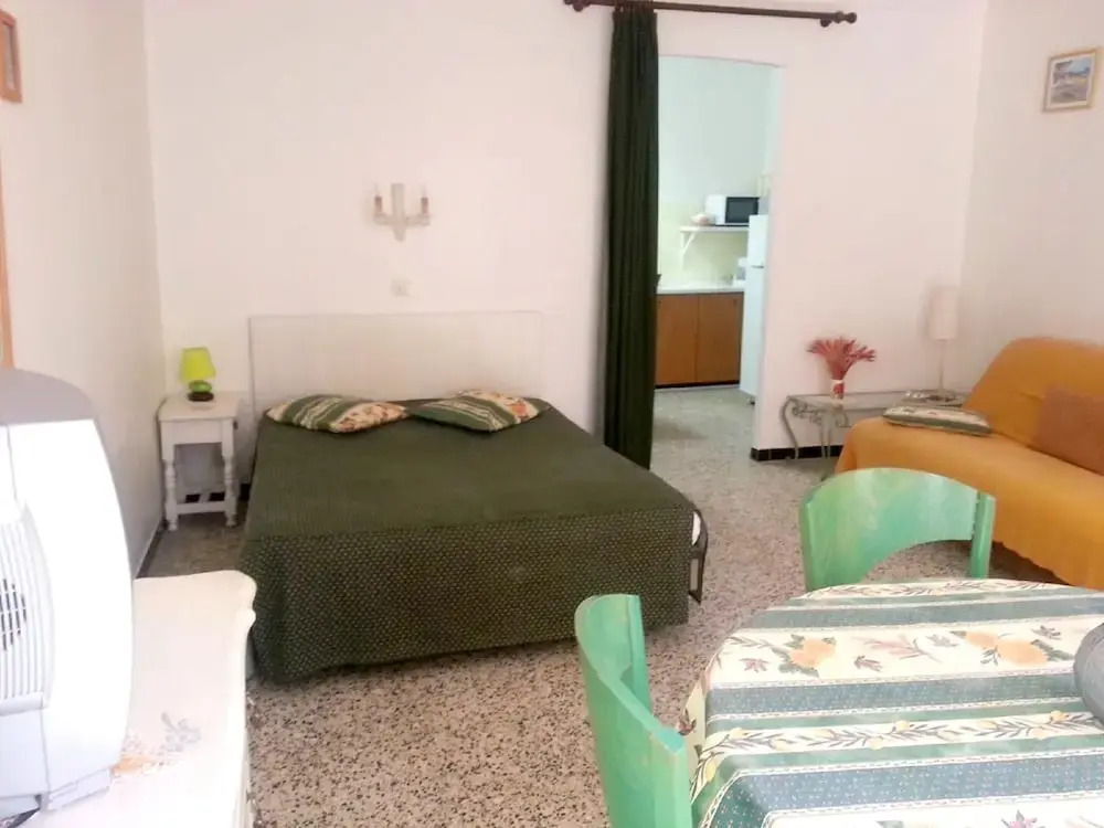 Studio in Banyuls-sur-mer, With Furnished Terrace and Wifi - 300 m Fro