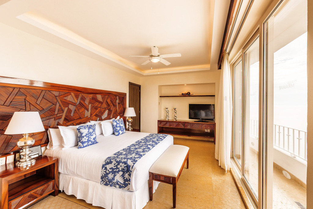 Grand Miramar All Luxury Suites & Residences