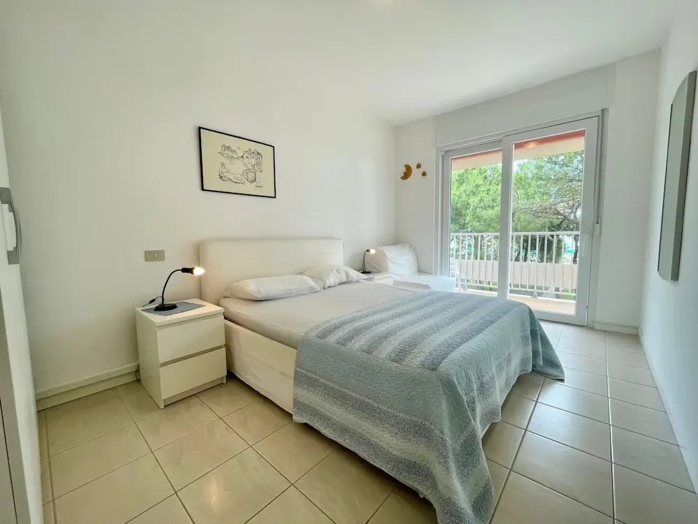 Renovated Apartment With sea View Terrace