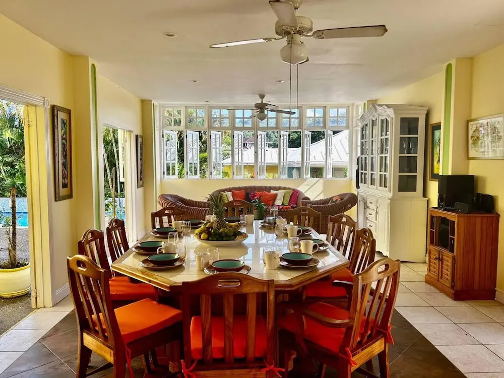 Luxury 5-Bed Villa in Tobago The Big Yellow House