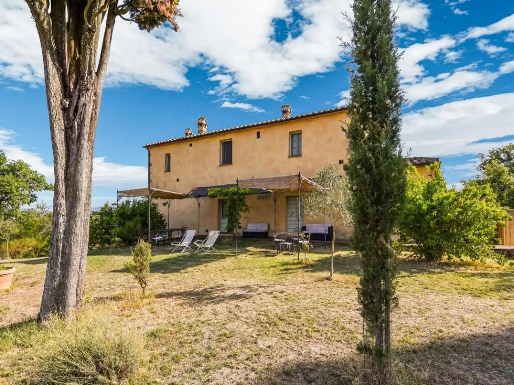 Valley-View Holiday Home in Celle Sul Rigo near Hot Springs