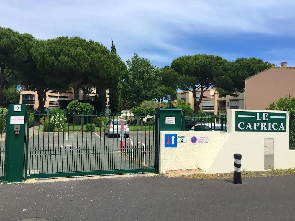 Studio in Le Grau D'agde, With Pool Access and Enclosed Garden