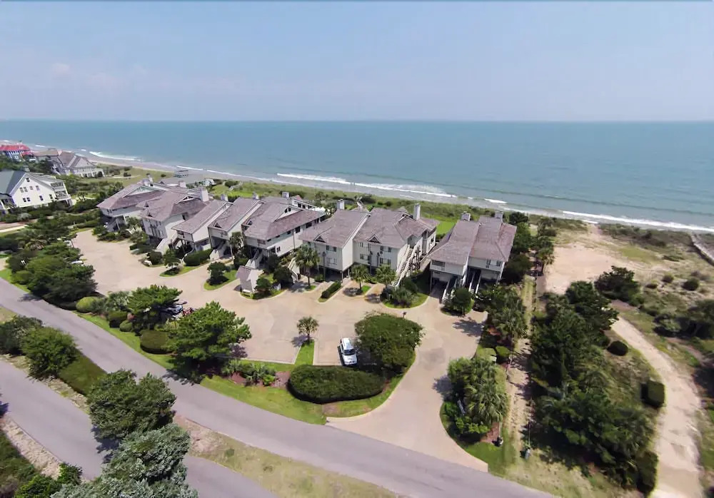 #403 Bv Patrick - 3 Br villa by RedAwning