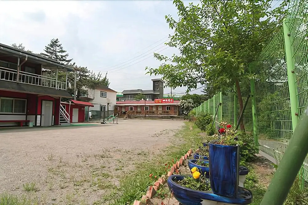 Cheongpyeong Redfox Pension