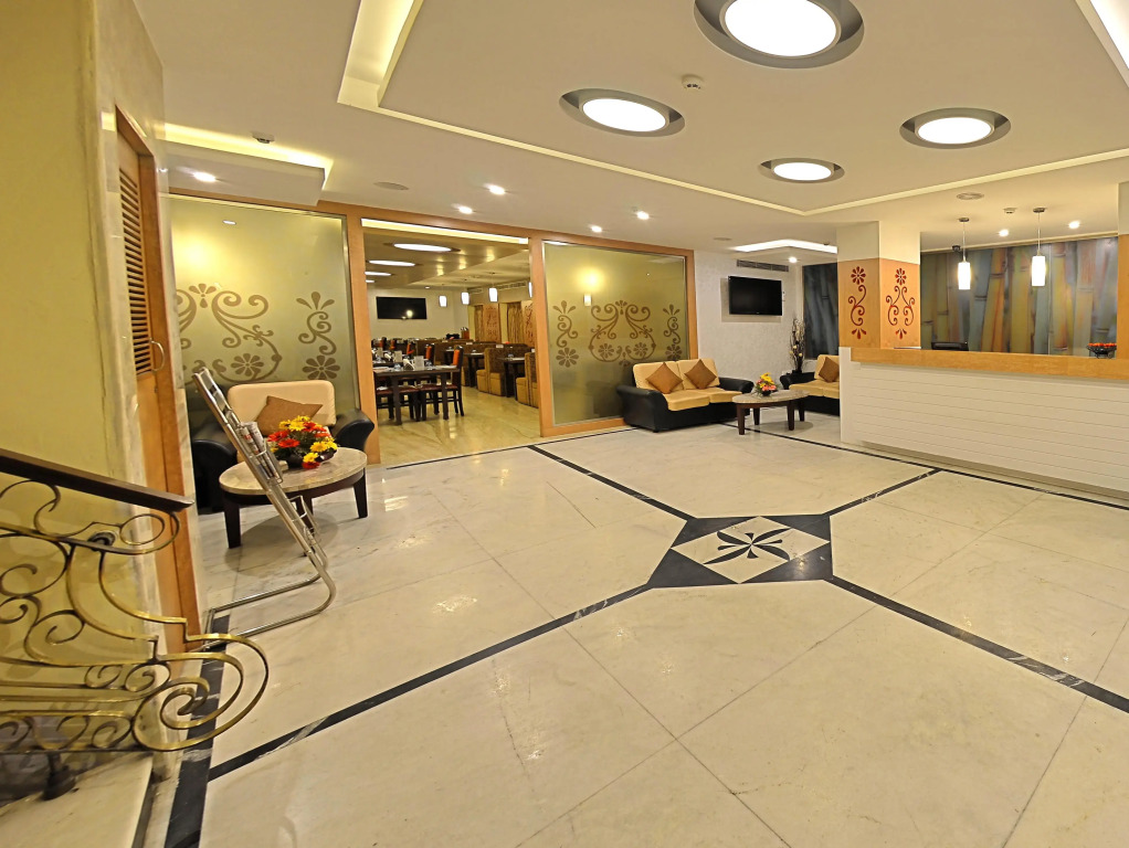 Hotel Gokulam Park
