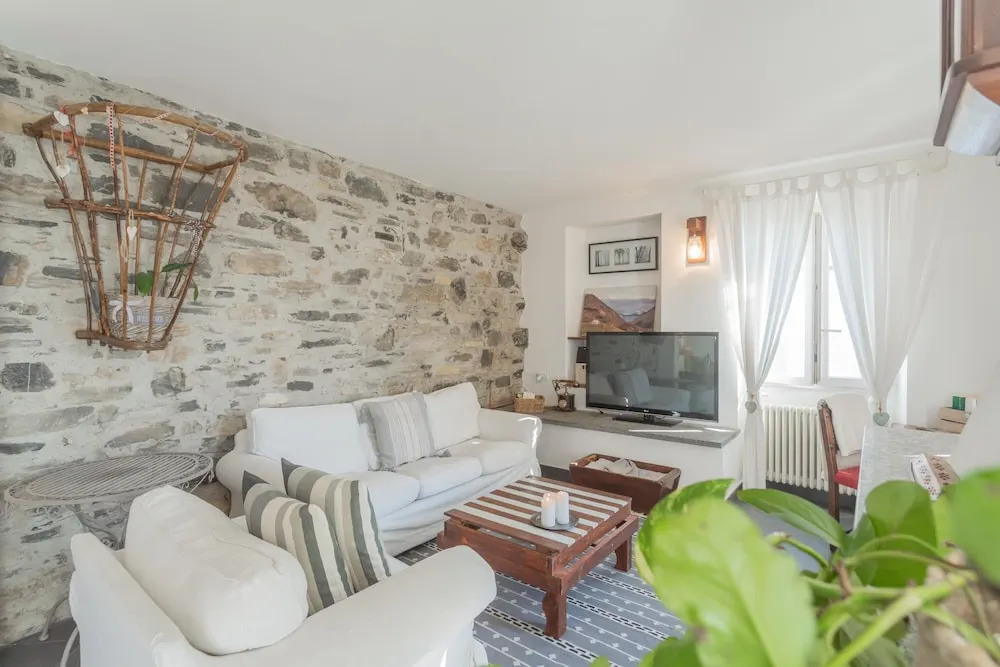 Giuliano s House - Amazing Lake View