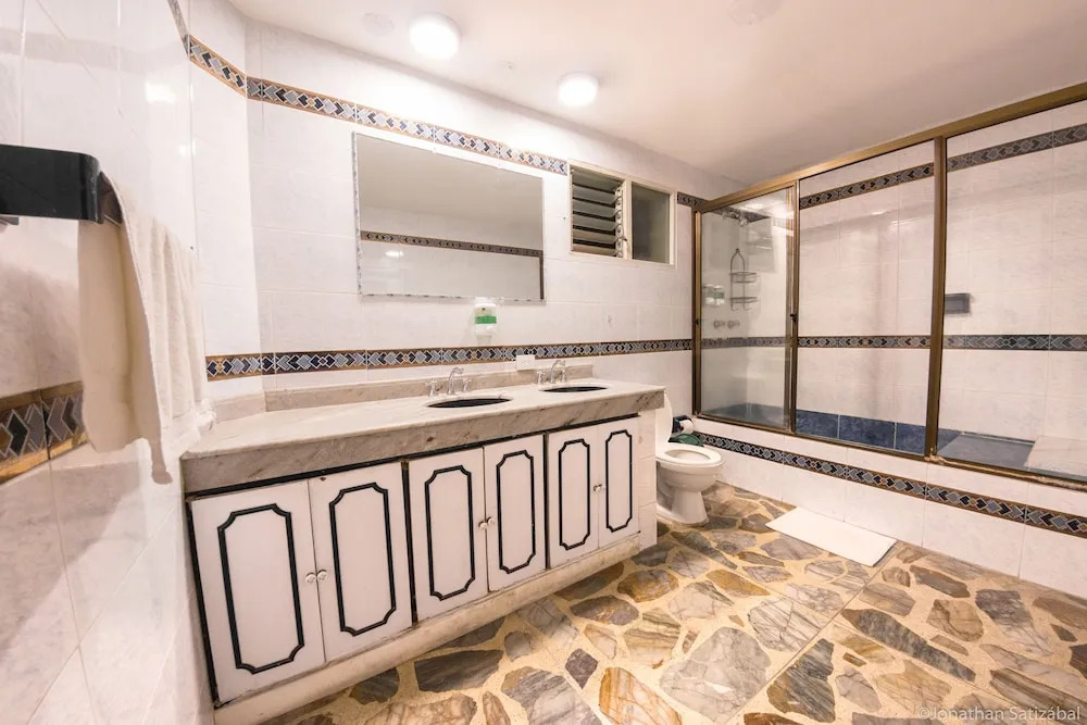 61Prado Hotel