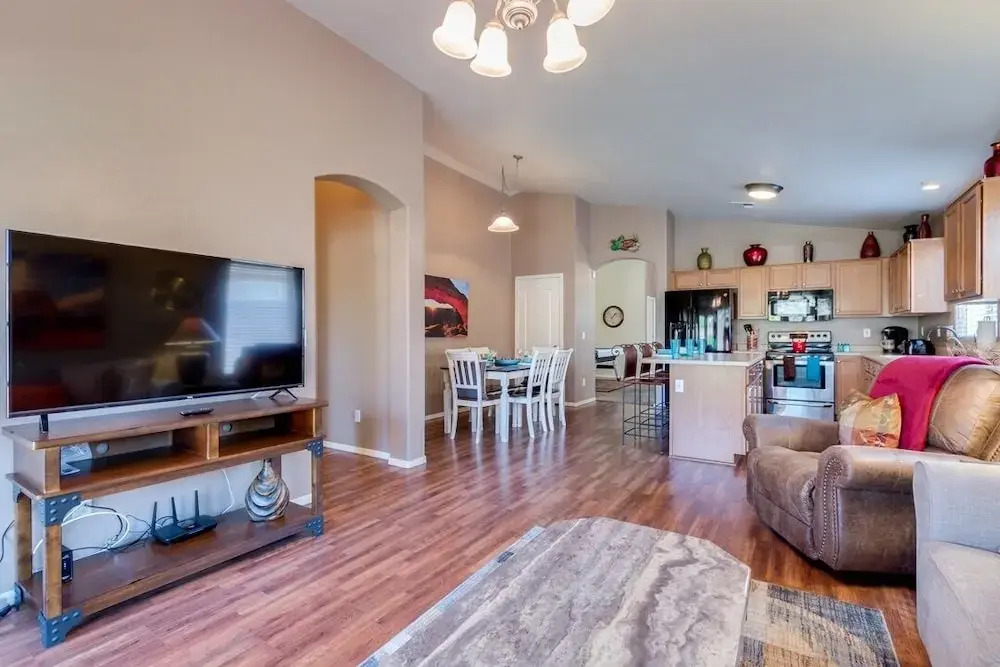 Palmen 4 Bedroom Home