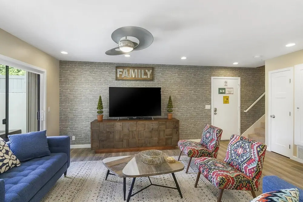 1381 South Walnut Condo Unit 2307 3 Bedrooms 2.5 Bathrooms Condo