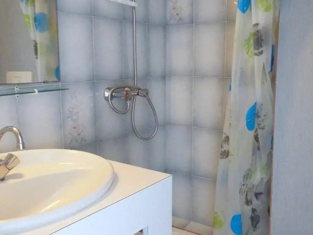 Appartement Carnac, 1 pièce, 4 personnes - FR-1-477-89